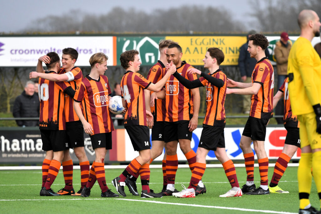 FC Zutphen - Oranje Nassau